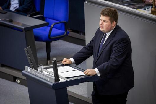 Bilder der Kategorie Plenarsaal