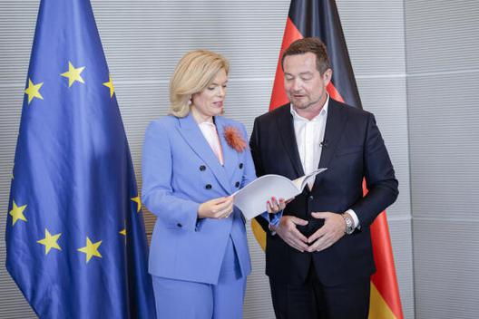 Klöckner, Julia; Grötsch, Uli Reichstagsgebäude, Empfangsraum