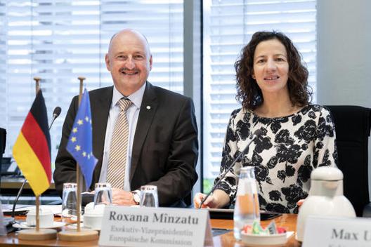 Bernd Rützel; Roxana Mînzatu Paul-Löbe-Haus, Sitzungssaal