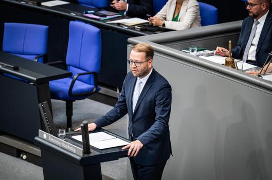 Büdenbender, Benedikt Reichstagsgebäude, Plenarsaal