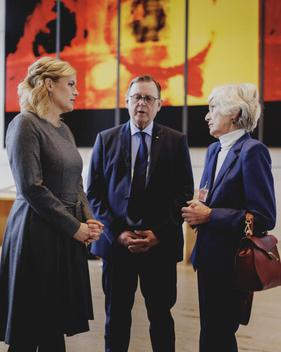 Klöckner, Julia Reichstagsgebäude, Abgeordnetenlobby