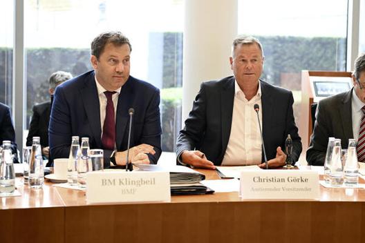 Görke, Christian; Klingbeil, Lars Paul-Löbe-Haus, Sitzungssaal