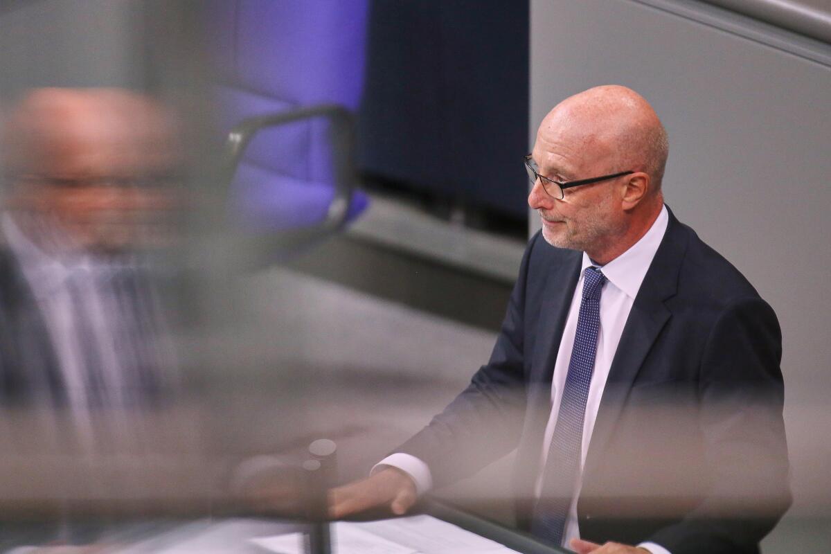Korbach, Stefan Stefan Korbach, CDU/CSU, MdB, hält eine Rede zu TOP 16 mit dem Titel "Freizone Cuxhaven, Agrardieselrückerstattung" im Plenum