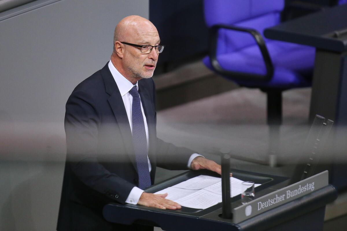 Korbach, Stefan Stefan Korbach, CDU/CSU, MdB, hält eine Rede zu TOP 16 mit dem Titel "Freizone Cuxhaven, Agrardieselrückerstattung" im Plenum