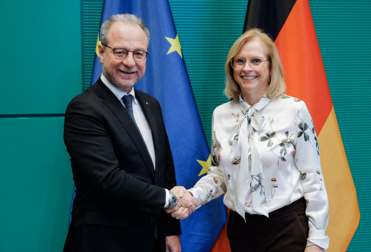 Lindholz, Andrea Vizepräsidentin des Deutschen Bundestages, Andrea Lindholz, CDU/CSU, MdB empfängt den Vizepräsidenten der italienischen Abgeordnetenkammer, Giorgio Mulè, zu einem Gespräch.