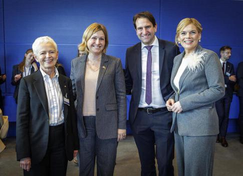 Klöckner, Julia; Jung, Andreas Reichstagsgebäude