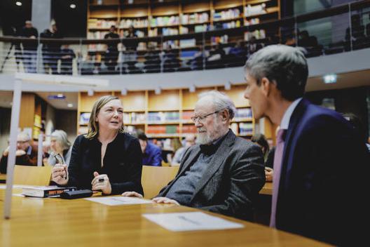  Marie-Elisabeth-Lüders-Haus, Bibliothek