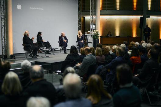 Gysi, Gregor Paul-Löbe-Haus, Innenansicht