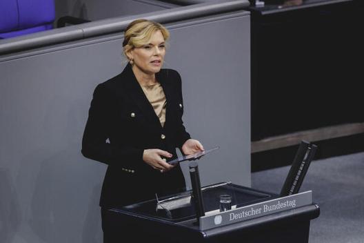 Klöckner, Julia Reichstagsgebäude