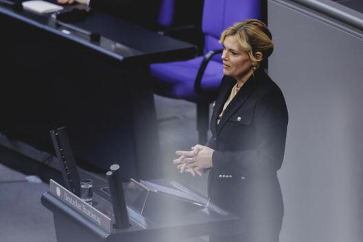 Klöckner, Julia Reichstagsgebäude