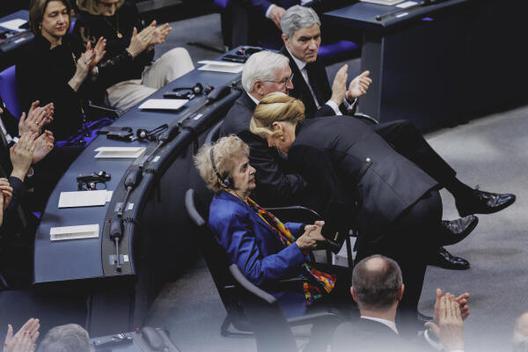 Klöckner, Julia Reichstagsgebäude