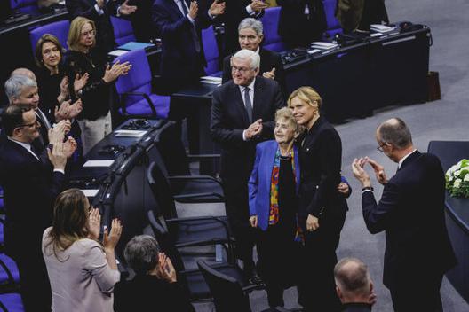 Klöckner, Julia Reichstagsgebäude