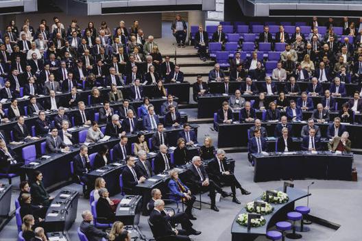 Merz, Friedrich; Harbarth, Stephan; Bovenschulte, Andreas Reichstagsgebäude