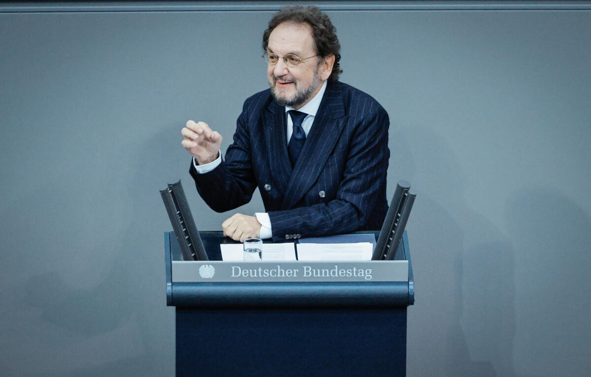  Trauerfeierlichkeiten zu Ehren von Professorin Dr. Rita Süssmuth, Präsidentin des Deutschen Bundestages a. D. - Trauerstaatsakt: Gedenkrede von Prof. Dr. Heribert Prandl (im Bild).