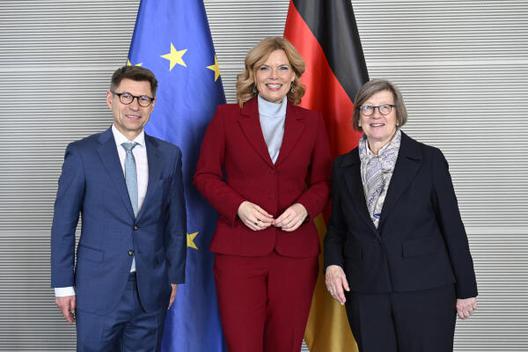 Klöckner, Julia Reichstagsgebäude