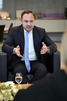 Klöckner, Julia 