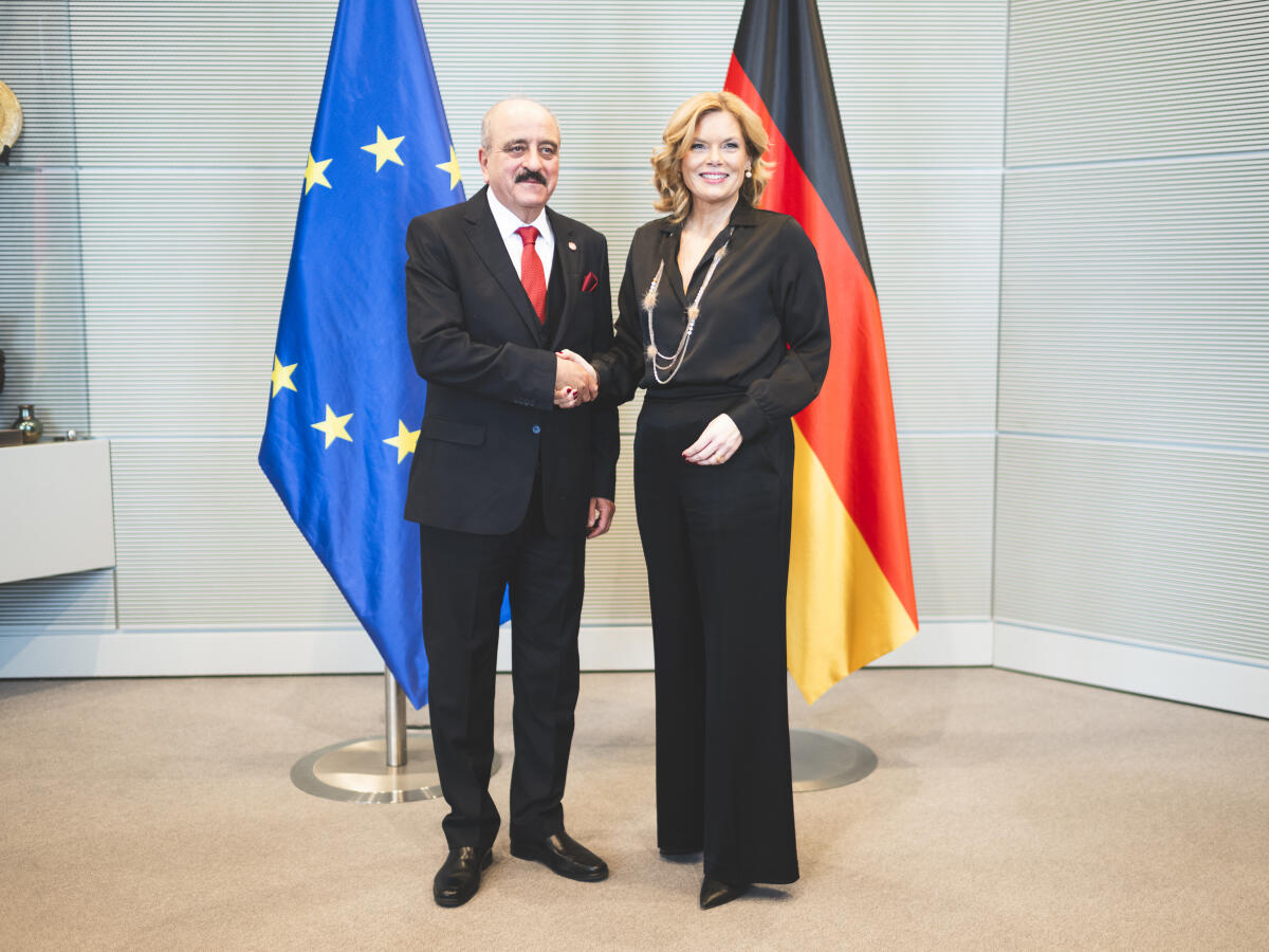 Klöckner, Julia Bundestagspräsidentin Julia Klöckner (1vr), CDU/CSU, MdB, empfängt S. E. Herrn Mohamed Ali Nafti, Minister für auswärtige Angelegenheiten, Migration und Tunesier im Ausland der Tunesischen Republik.