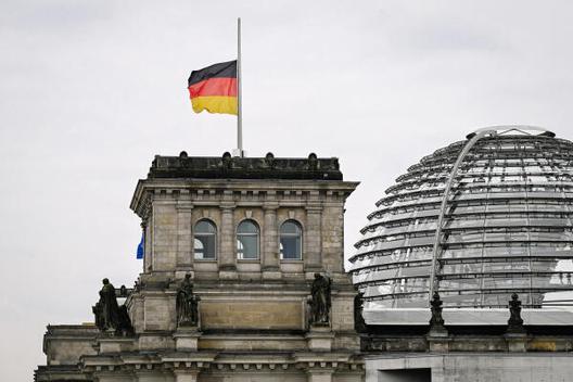  Reichstagsgebäude