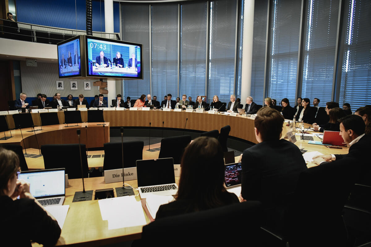Bas, Bärbel; Durz, Hansjörg Vorsitzender des Ausschuss für Digitales und Staatsmodernisierung Hansjörg Durz, CDU/CSU, MdB im Gespräch mit Bundesministerin Bärbel Bas, SPD, MdB zum Thema Staatsmodernisierung sowie zu den digitalpolitischen Vorhaben des Bundesministeriums für Arbeit und Soziales