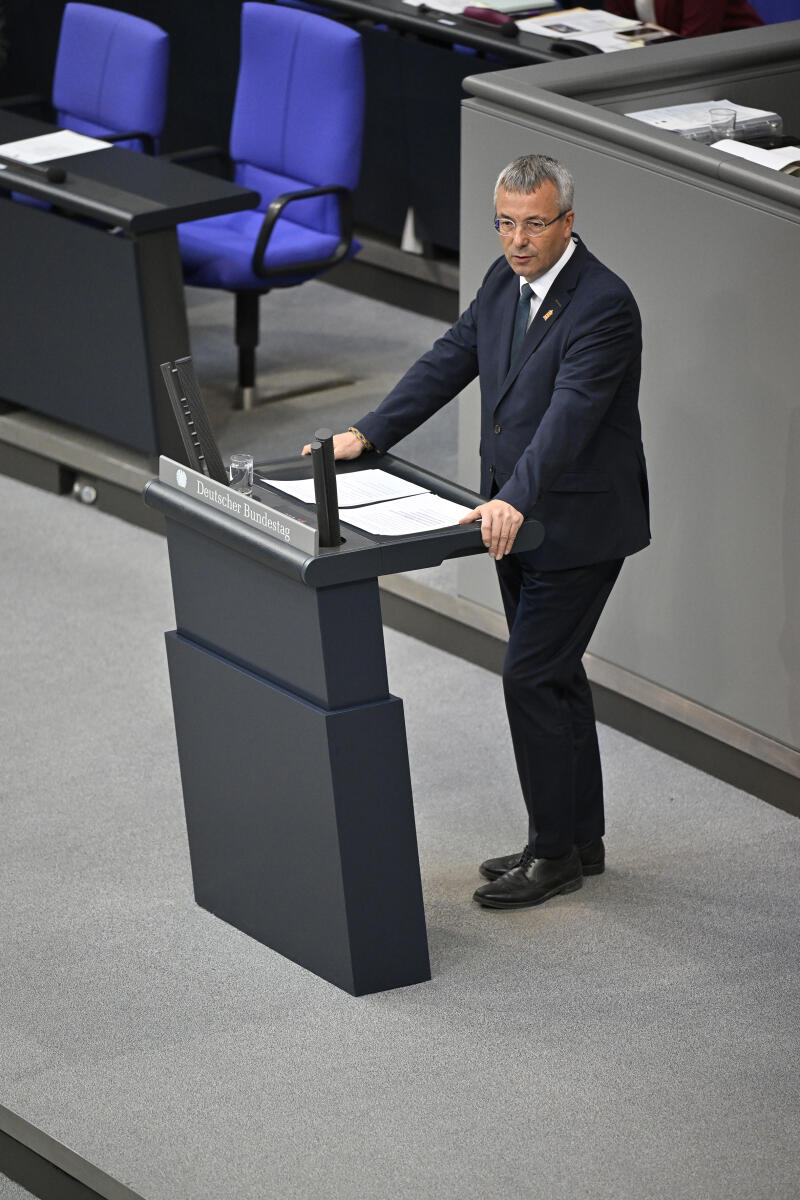 Saathoff, Johann Johann Saathoff, MdB, SPD, hält eine Rede im Deutschen Bundestag