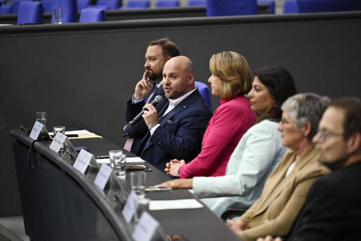 Frohnmaier, Markus Reichstagsgebäude, Plenarsaal
