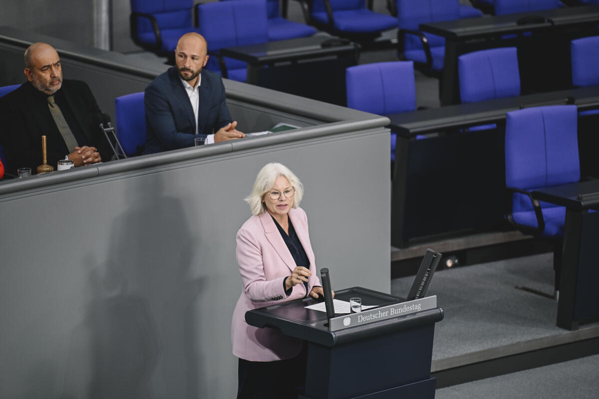  93. Sitzung des Bundestages, Dr. Kirsten Kappert-Gonther, Bündnis 90/Die Grünen, Bundestagsabgeordneter, MdB, hält eine Rede im Plenum zu TOP  Epl. 15 Gesundheit