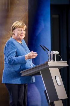 Merkel, Angela Marie-Elisabeth-Lüders-Haus, Innenansicht