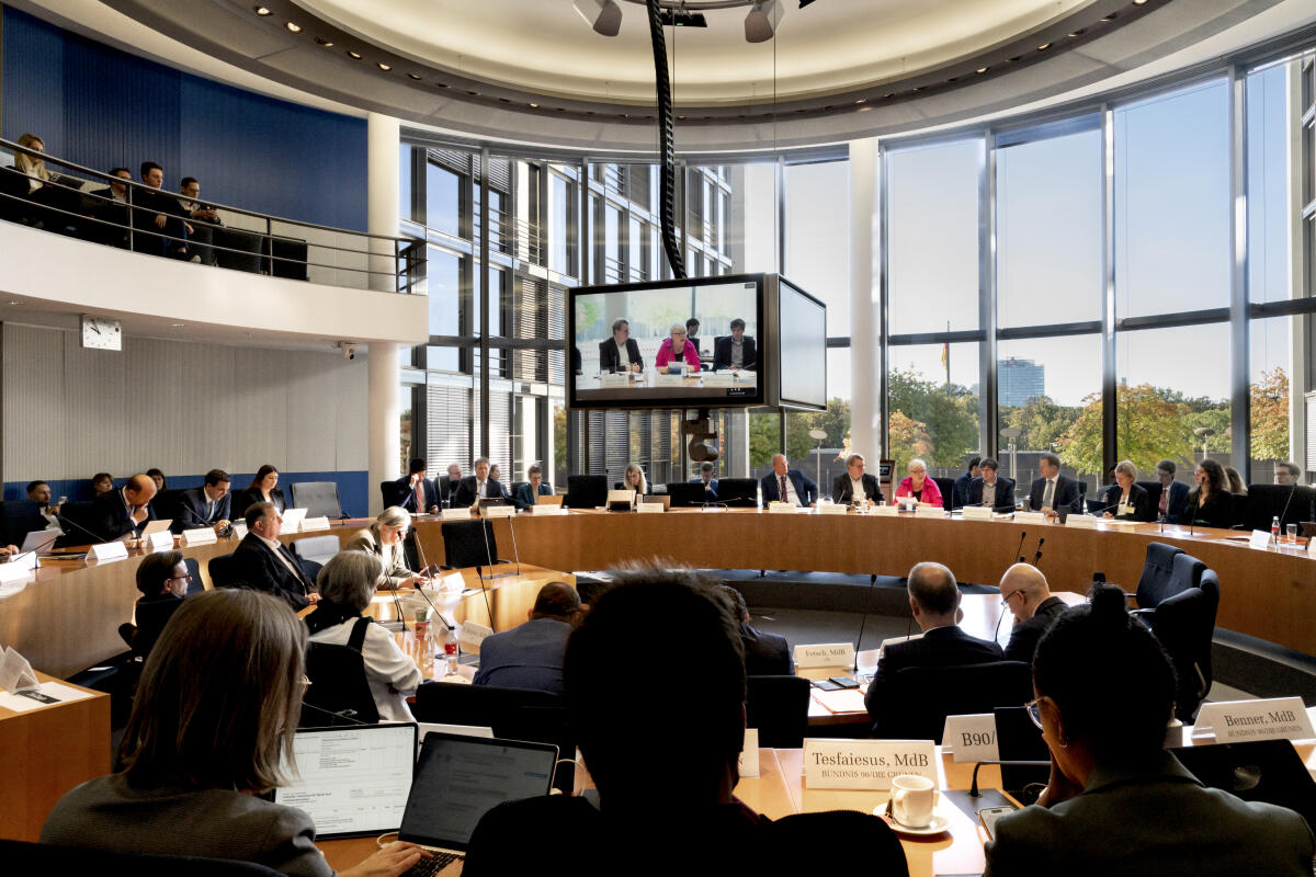 Zupke, Evelyn Evelyn Zupke, SED-Opferbeauftragte, stellt im Rechtsausschuss ihren Jahresbericht vor